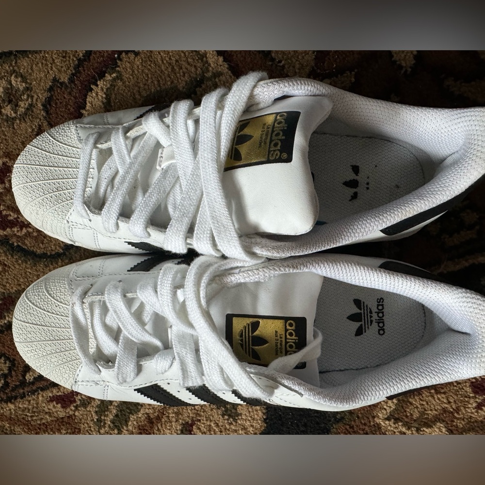 Adidas shell toes